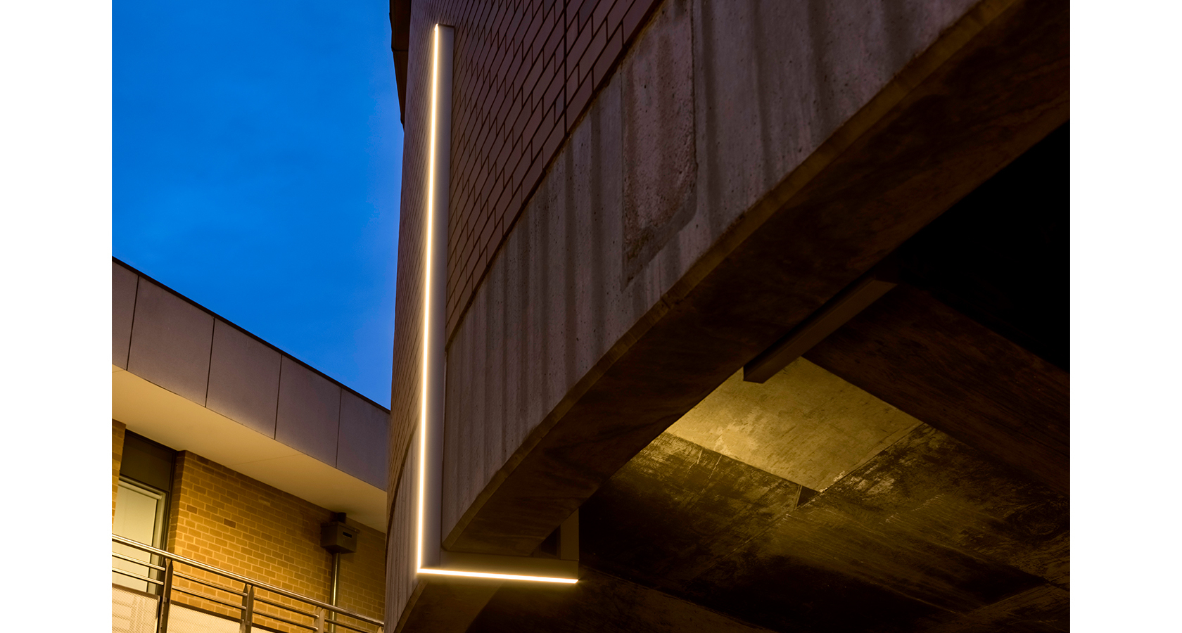 La trobe corner building